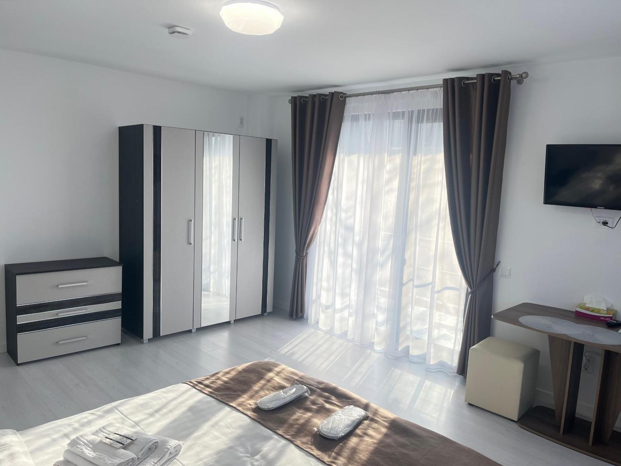 Hotel Palas Grand View Iasi Exterior foto