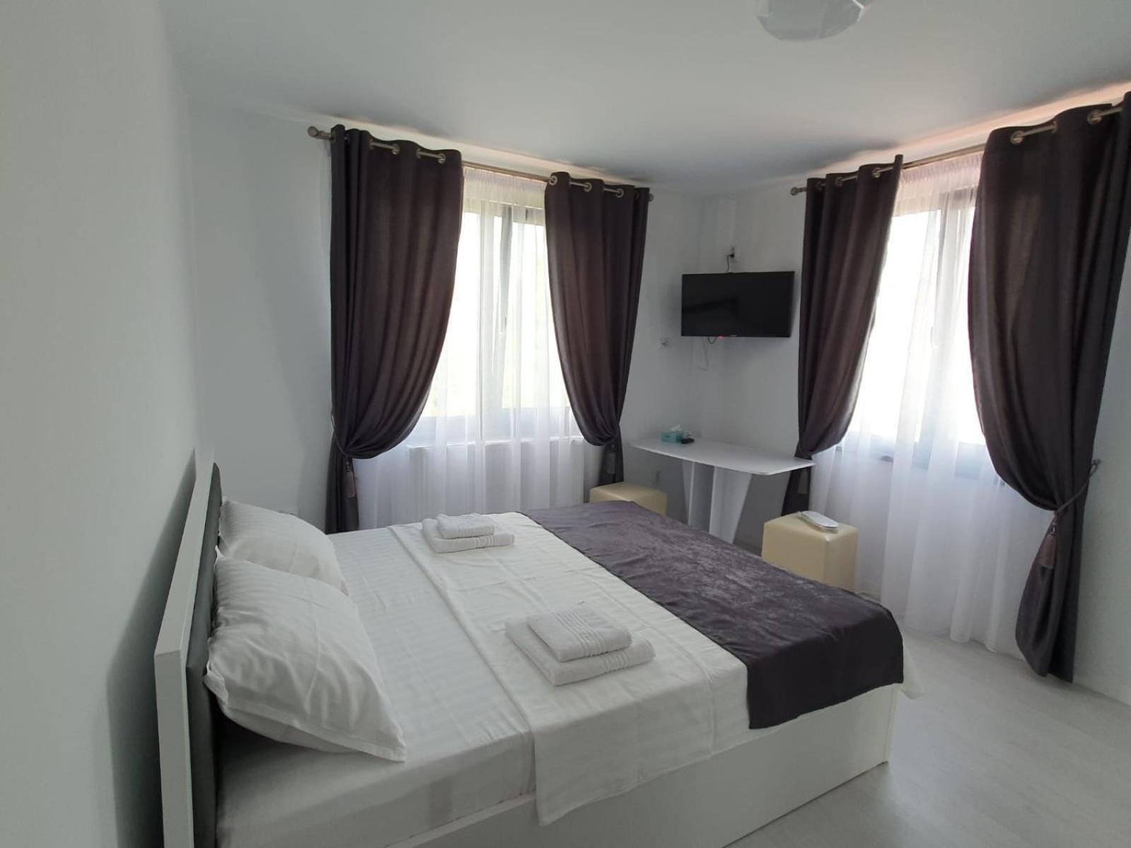 Hotel Palas Grand View Iasi Exterior foto