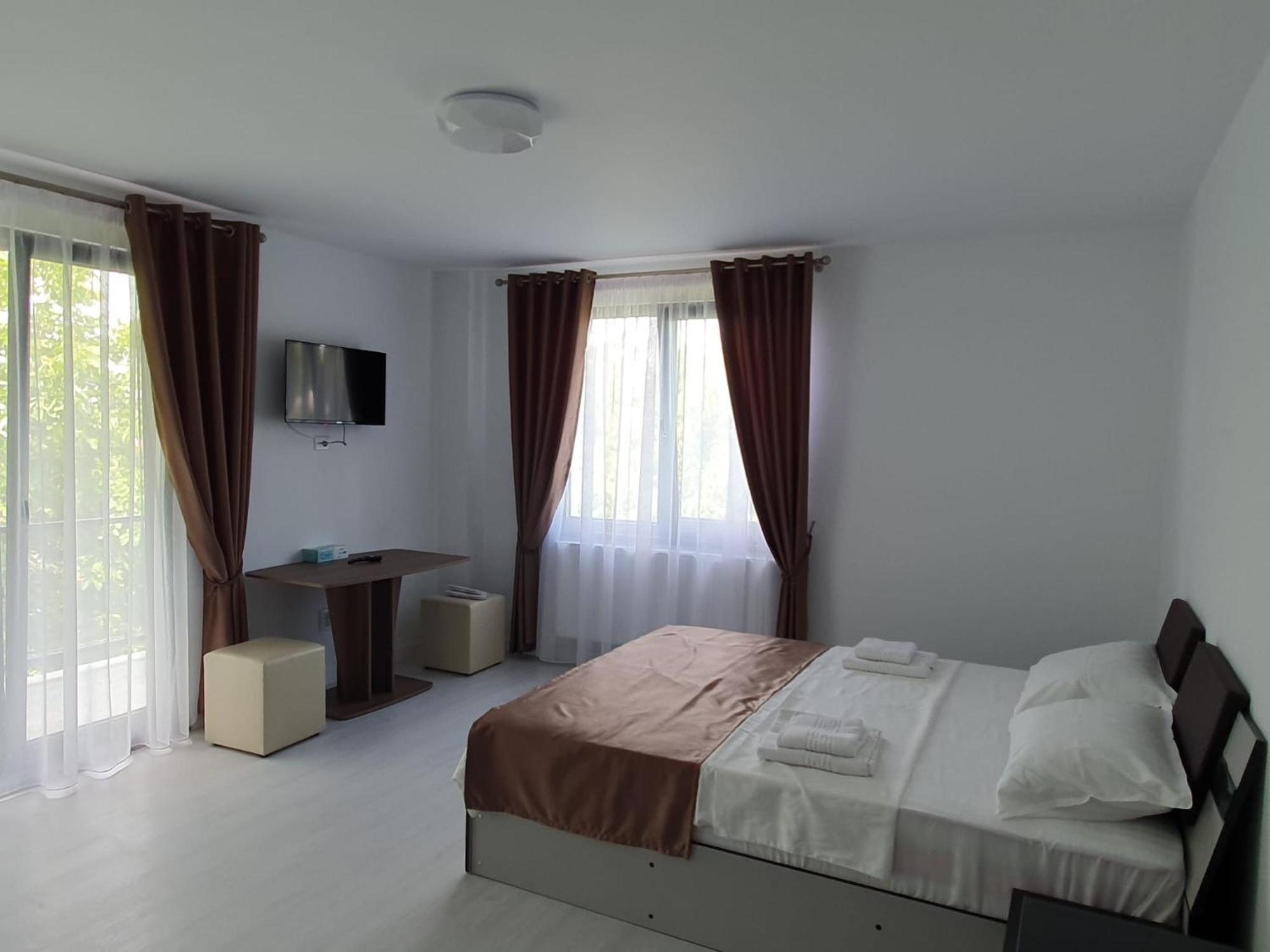 Hotel Palas Grand View Iasi Exterior foto